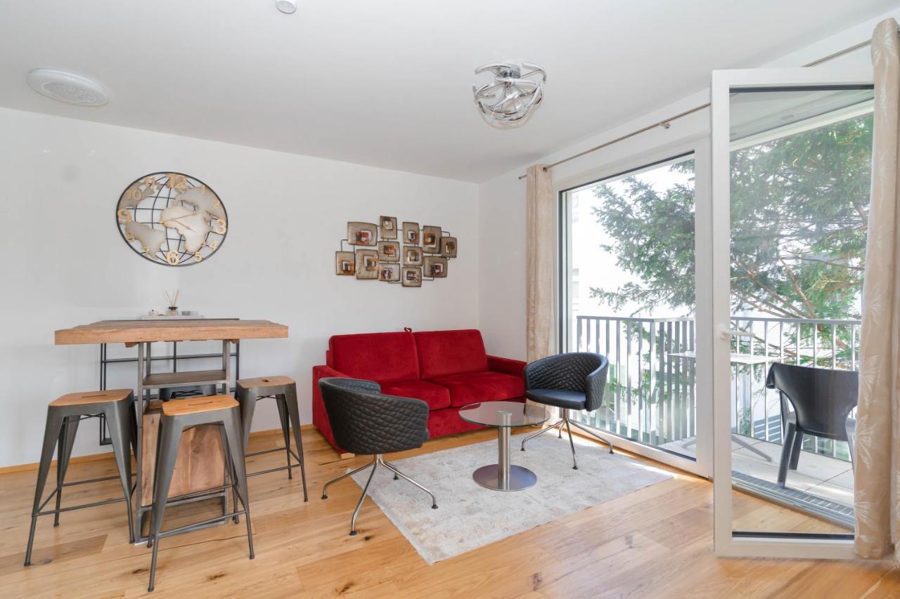 Luxurious Apartment With Big Balcony Near City Center Viena Exterior foto