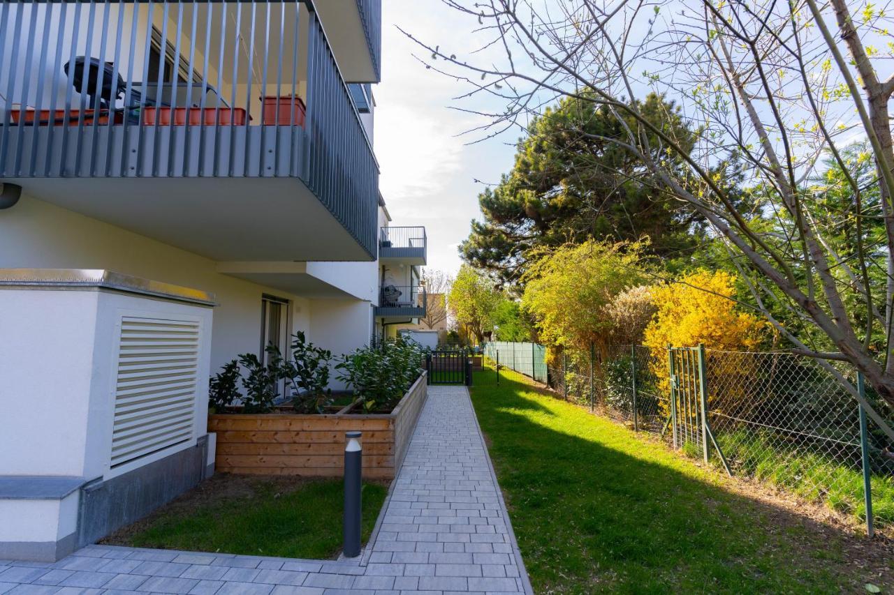 Luxurious Apartment With Big Balcony Near City Center Viena Exterior foto